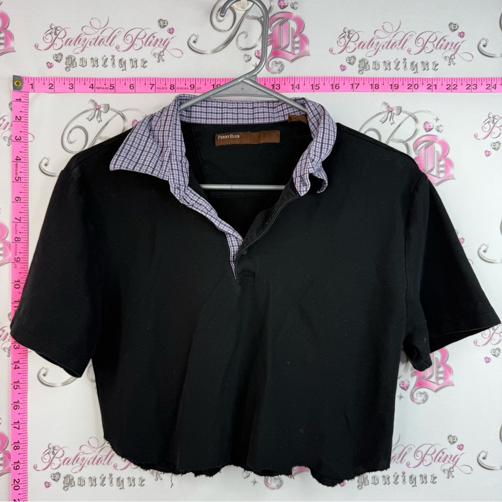 Perry Ellis cropped cut shirt collared Black Polo with Lavender Plaid Collar